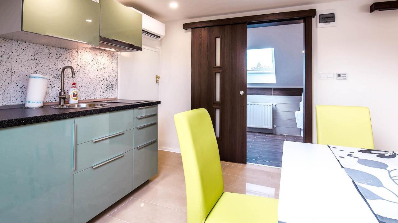 White Apartman Siofok 2 Dış mekan fotoğraf