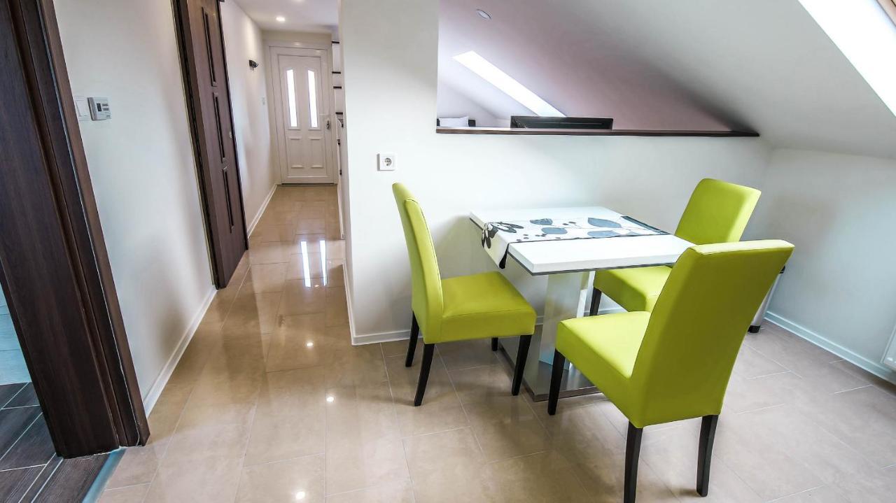 White Apartman Siofok 2 Dış mekan fotoğraf
